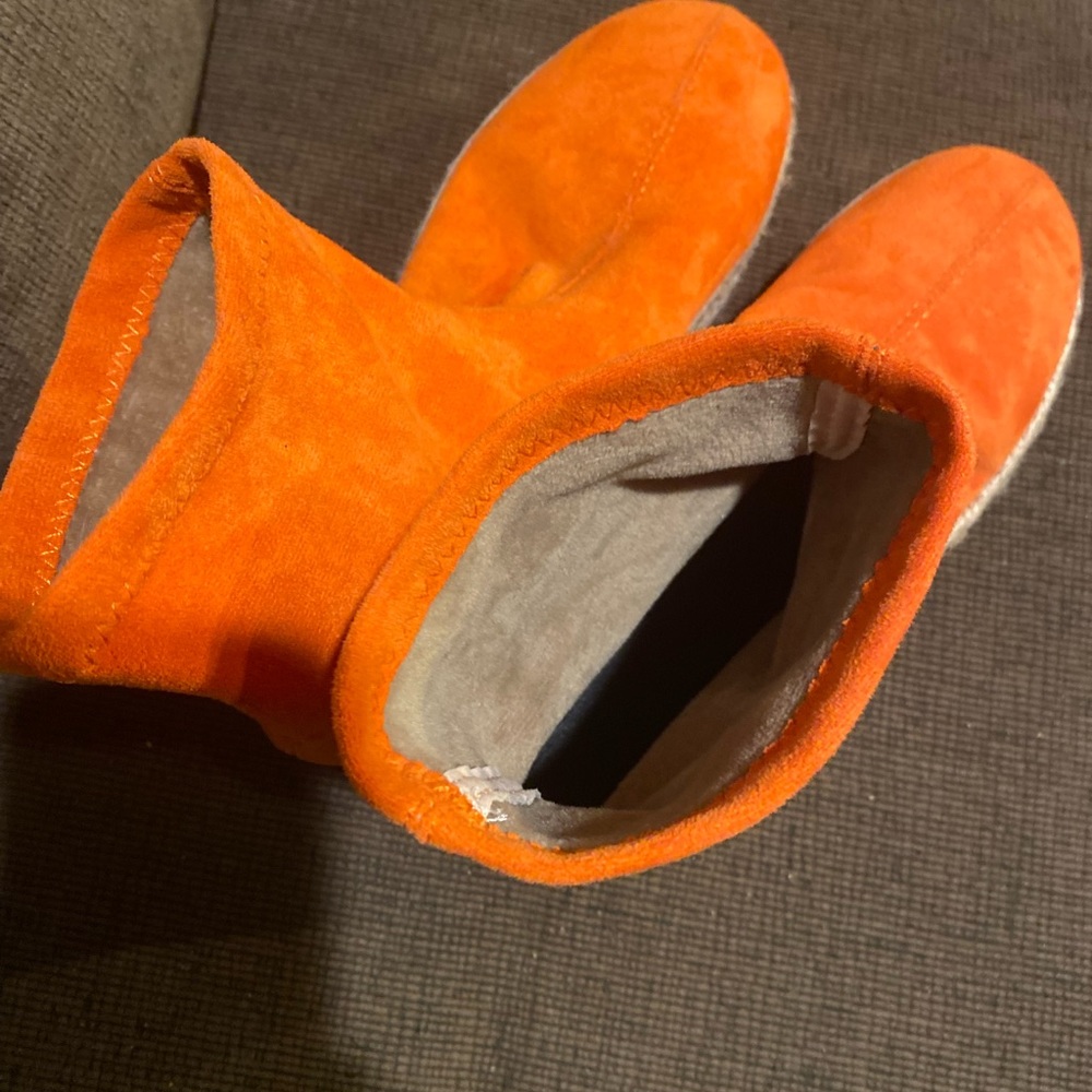 Orange Boots - Picture 3 of 4